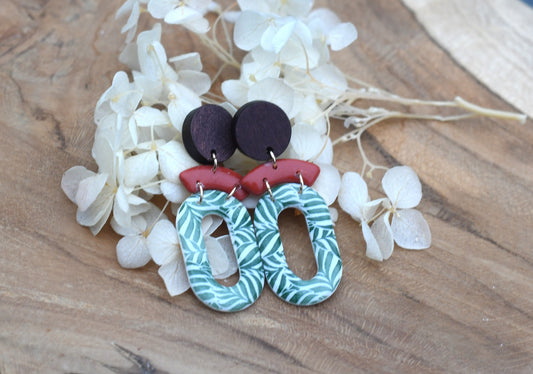 Terra Sage - Oorbellen met Bladprint en Terracotta Boog