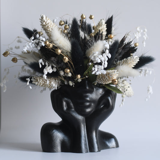 Novelle — dromend beeldje