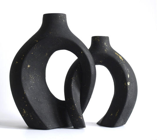Duo ring vaas - sculpturaal gips