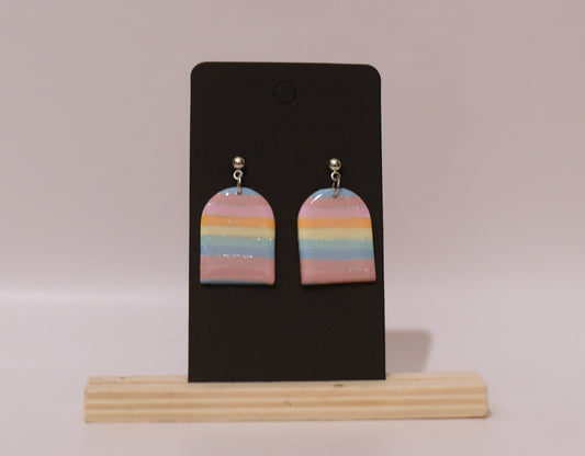 Elara – handgemaakte pastel oorbellen