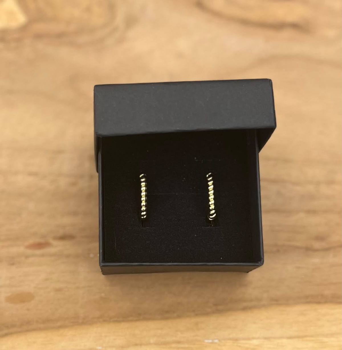 Créoles ovales torsadées – laiton plaqué or 18 carats