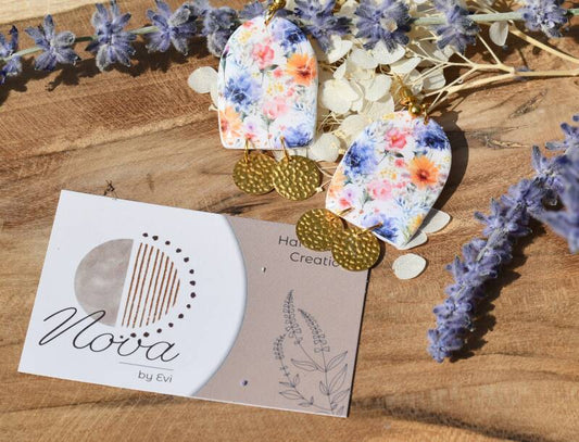 Michelle✨ Fleurige Polymeerklei Oorbellen met Gouden Accenten – Glanzend & Uniek