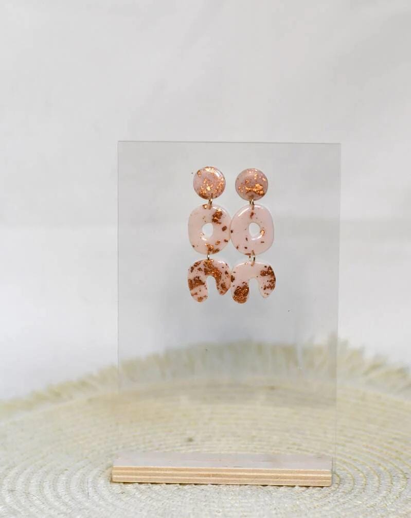 Amy - Geometrische Oorbellen Zeegroen of Blush